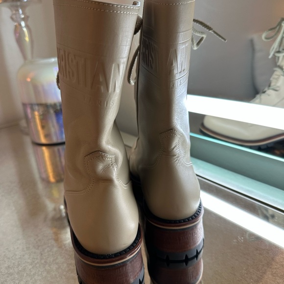 Dior Cream Combat Boots - Picture 7 of 9